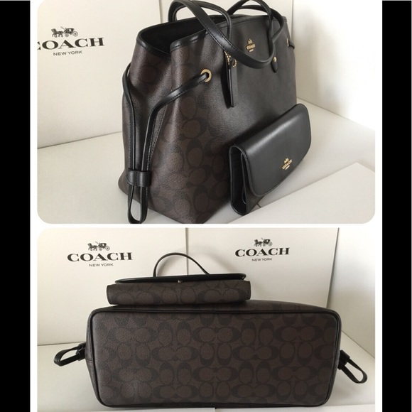 SOLD! 🌹SALE! Authentic Coach Drawstring Carryall. Wallet included! - Picture 2 of 4